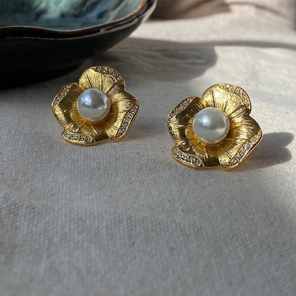 Retro Hong Kong Golden Versatile Earrings