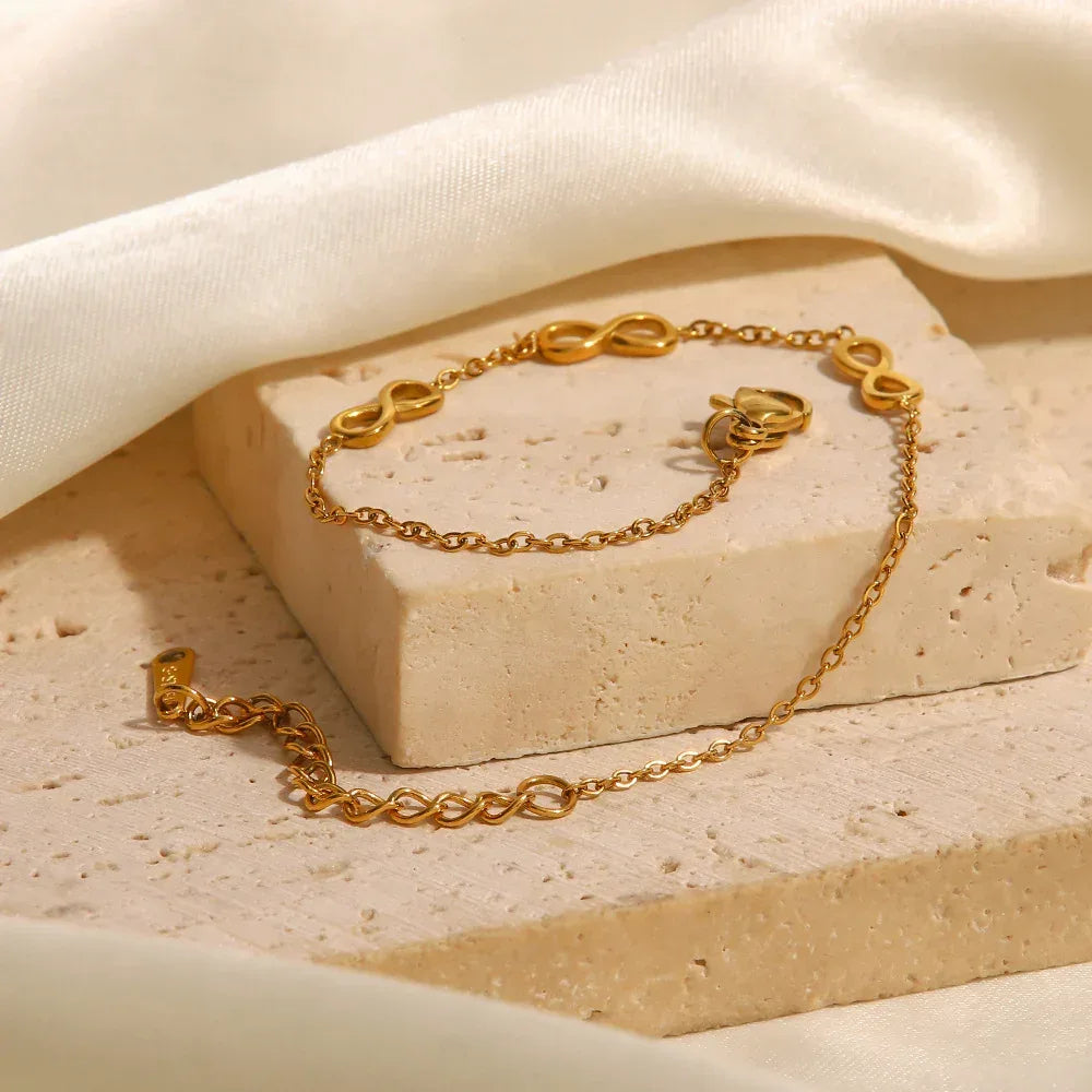 18K Gold Plated Infinite Stainless Steel Bracelet - Viexta