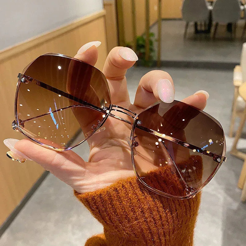 Women's Rimless Cutting Sunglasses - Viexta