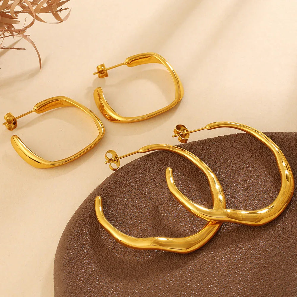 Minimalist Irregular Twisted Gold Hoop Earring