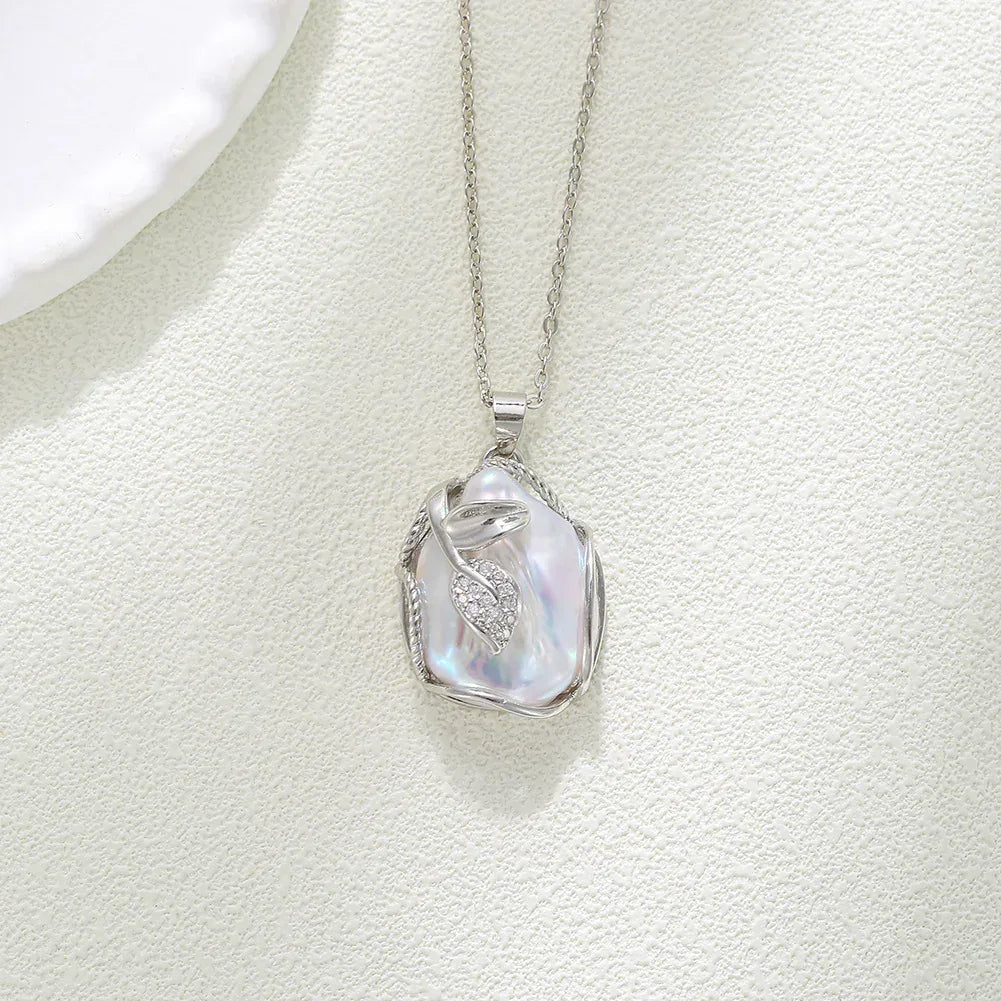 Baroque Pendant Pearl Necklace - Viexta
