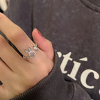 Asymmetric Carrot Rabbit Ring - Viexta