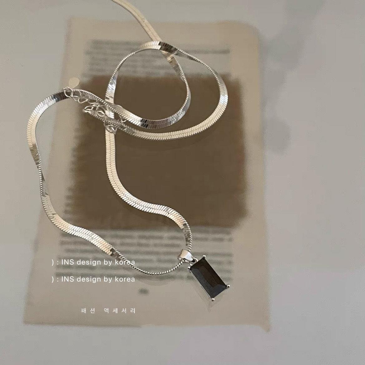 Rhinestone Snake Bones Chain