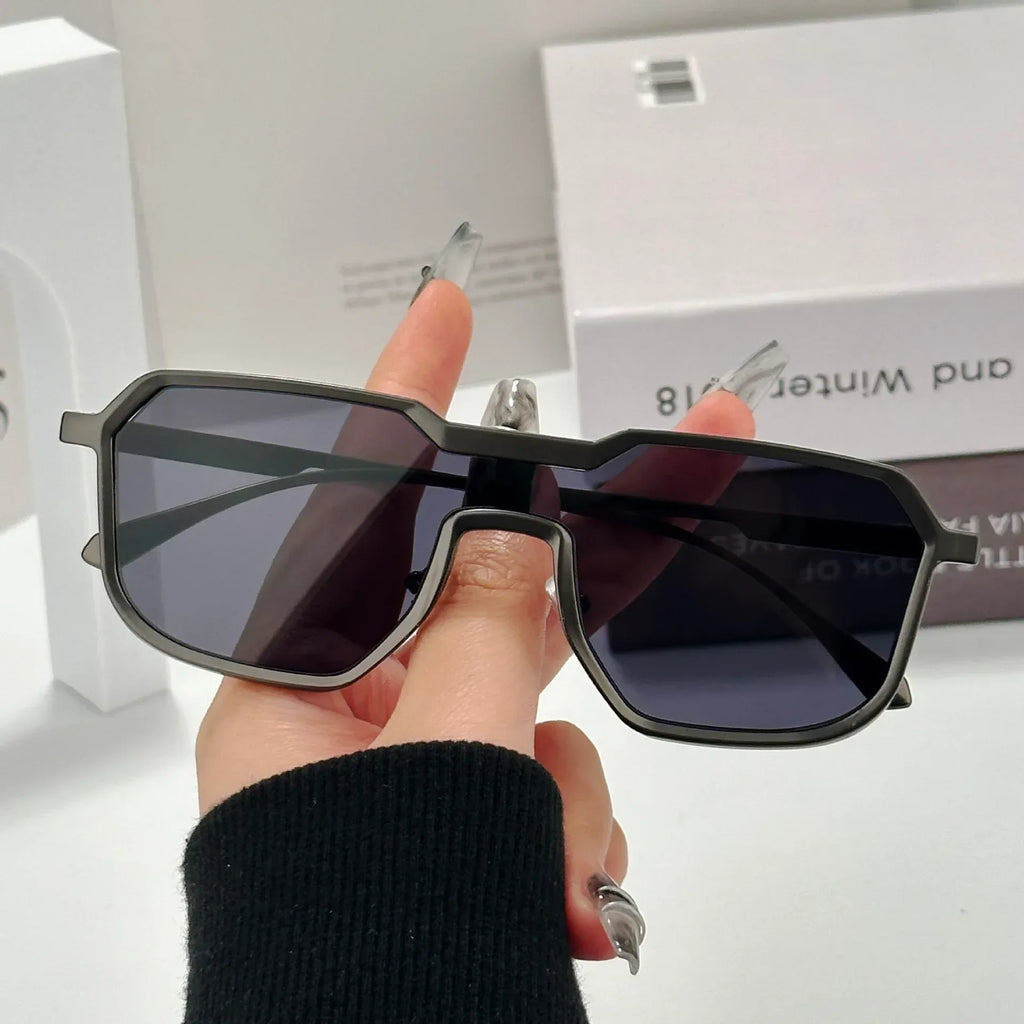 One-piece Street Shooting Sunglasses - Viexta