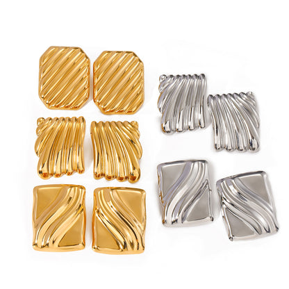 Irregular Pleated Square Wave Earrings