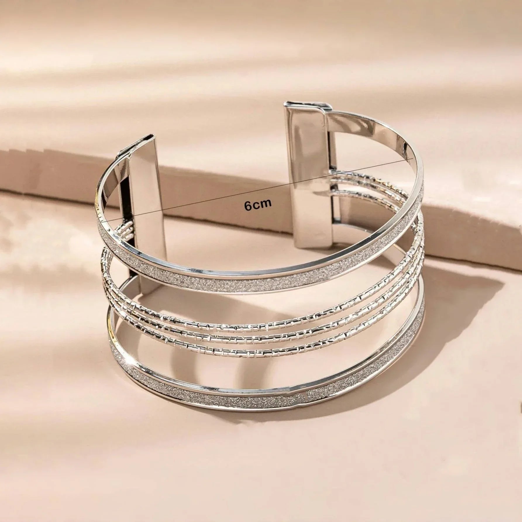 Versatile Hollow Frosted Bracelet - Viexta