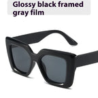 Classic Black Frame Travel Glasses - Viexta