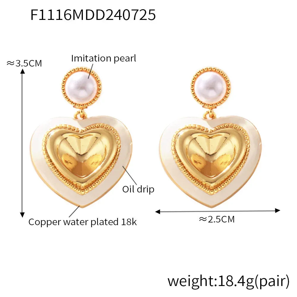 Heart-shaped Glass Stone Ear Studs - Viexta