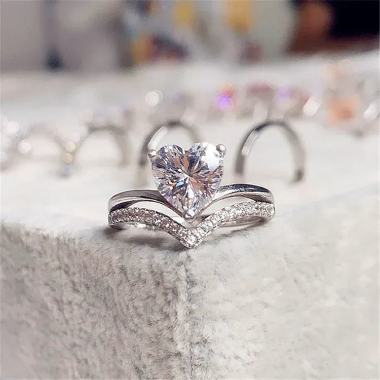 heart-shaped-zircon-diamond-engagement-ring - Viexta