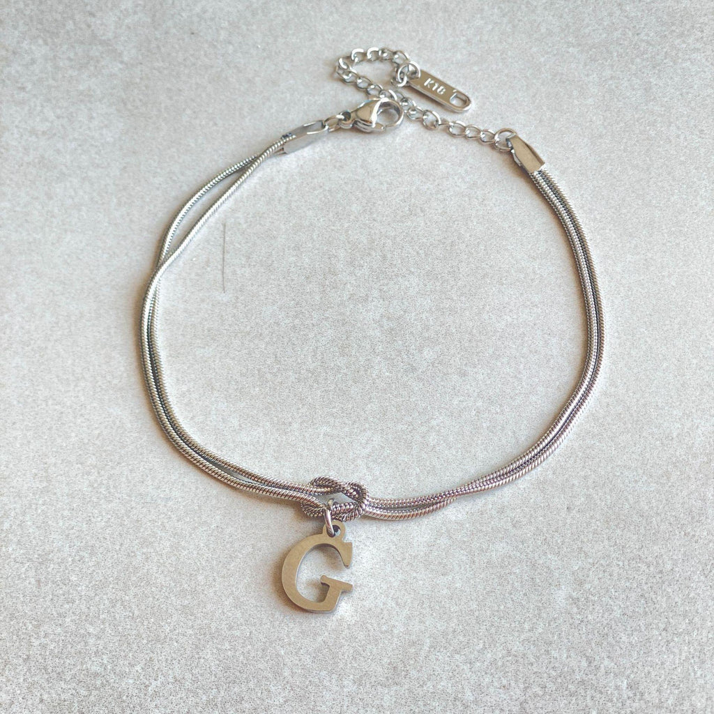 stainless-steel-26-letter-pendant-bracelet - Viexta