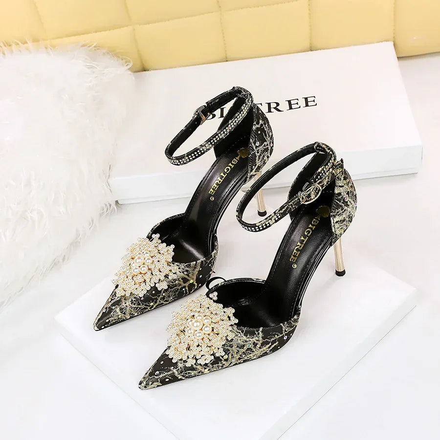 Low-cut Hollow Rhinestone Pearl High Heels - Viexta