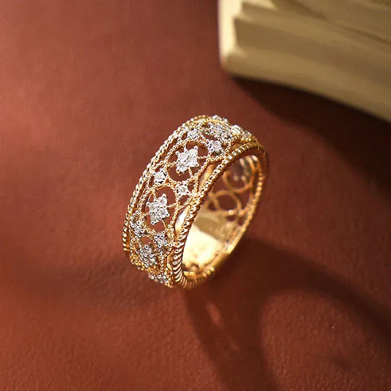 Carved Gold Vintage Ring - Viexta