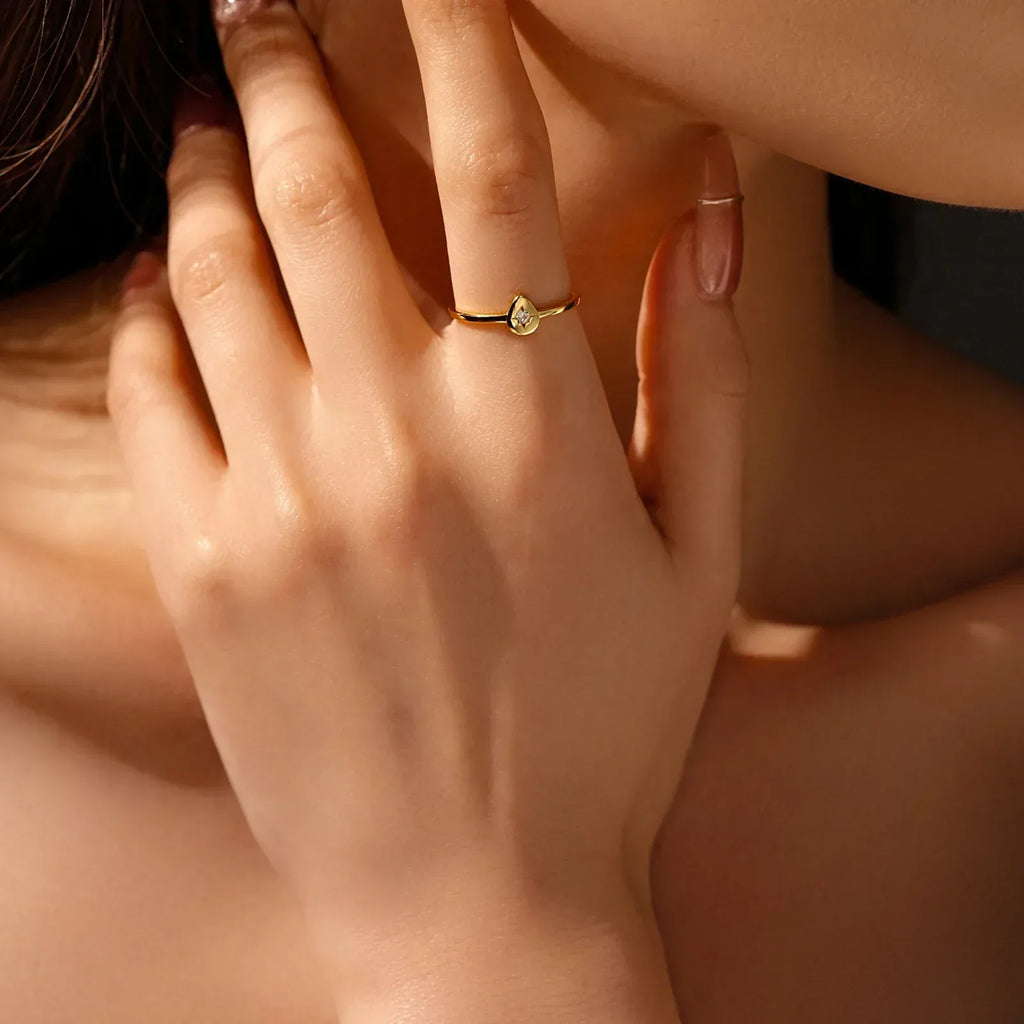 S925 Sterling Silver Eight Awn Star Micro Zircon Ring - Viexta