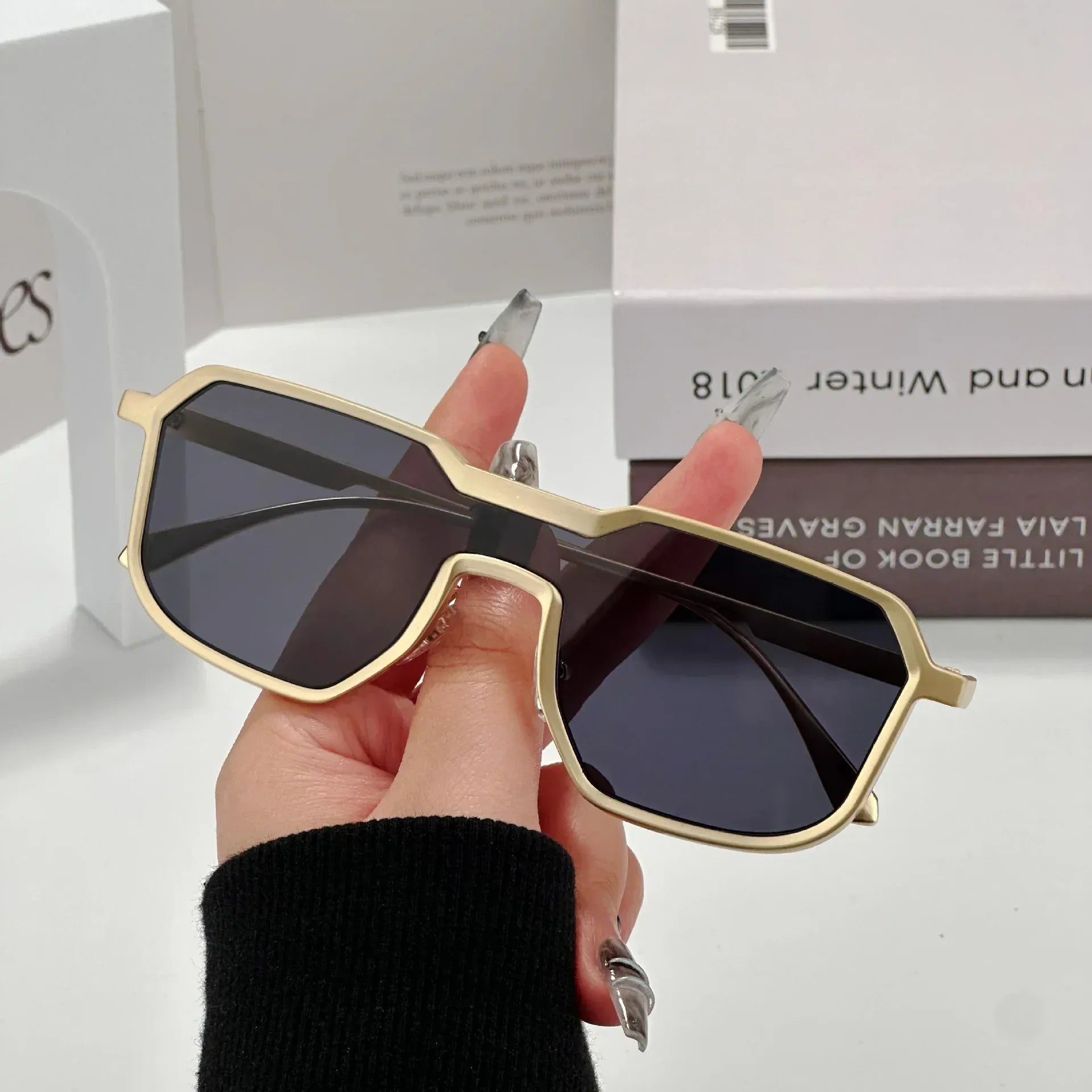 One-piece Street Shooting Sunglasses - Viexta