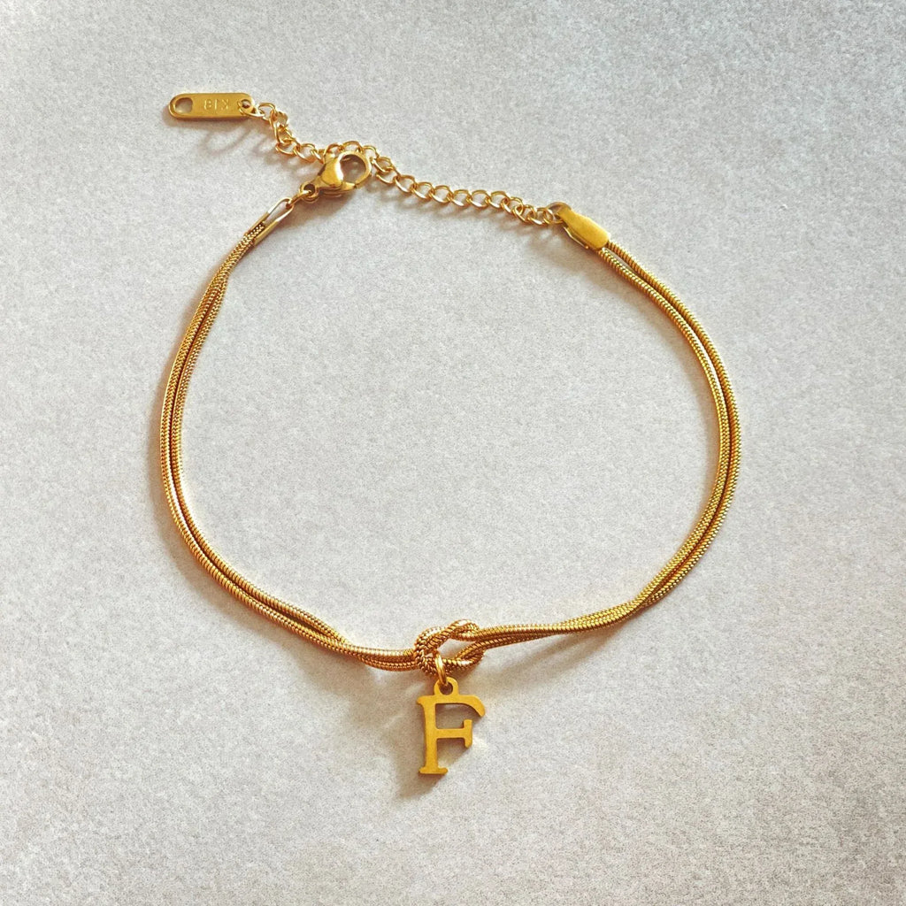 stainless-steel-26-letter-pendant-bracelet - Viexta