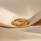 18k Luxury Temperament Flower Ring