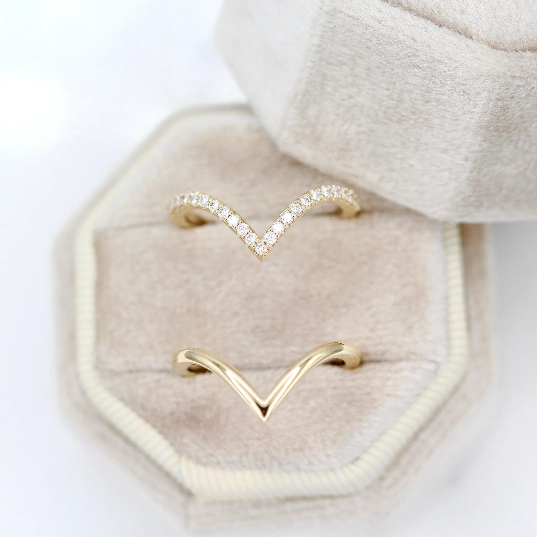 New Herringbone Ring Set