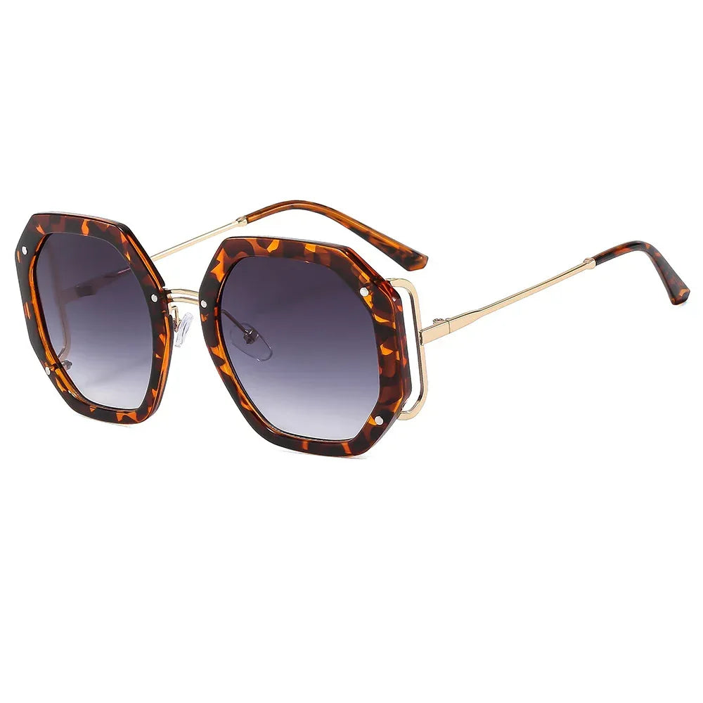 Polygon Large Frame Sunglasses - Viexta