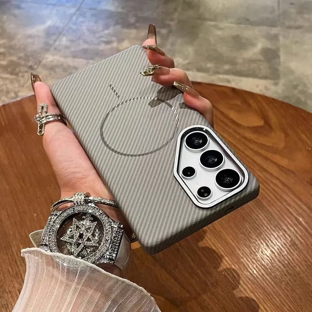 Carbon Fiber Grain Fine Circle Magnetic Suction Samsung case - Viexta