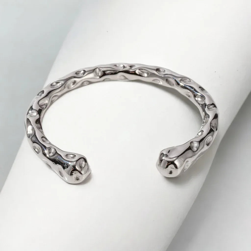 Niche Design Ornament Open-ended Bracelet - Viexta