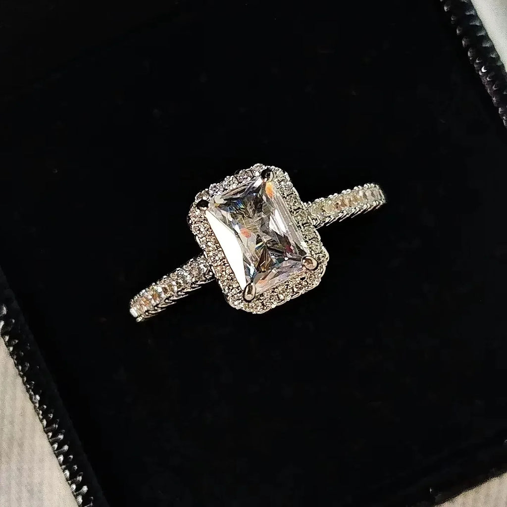 Ornament Niche Zircon Ring - Viexta