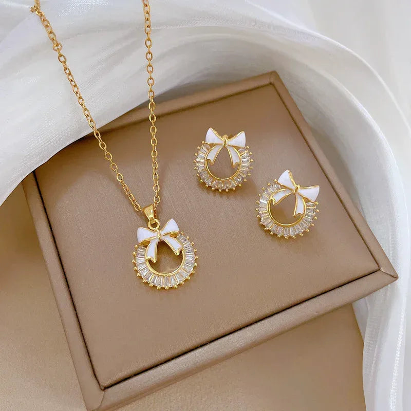 Micro-inlaid Necklace And Earrings Suite - Viexta