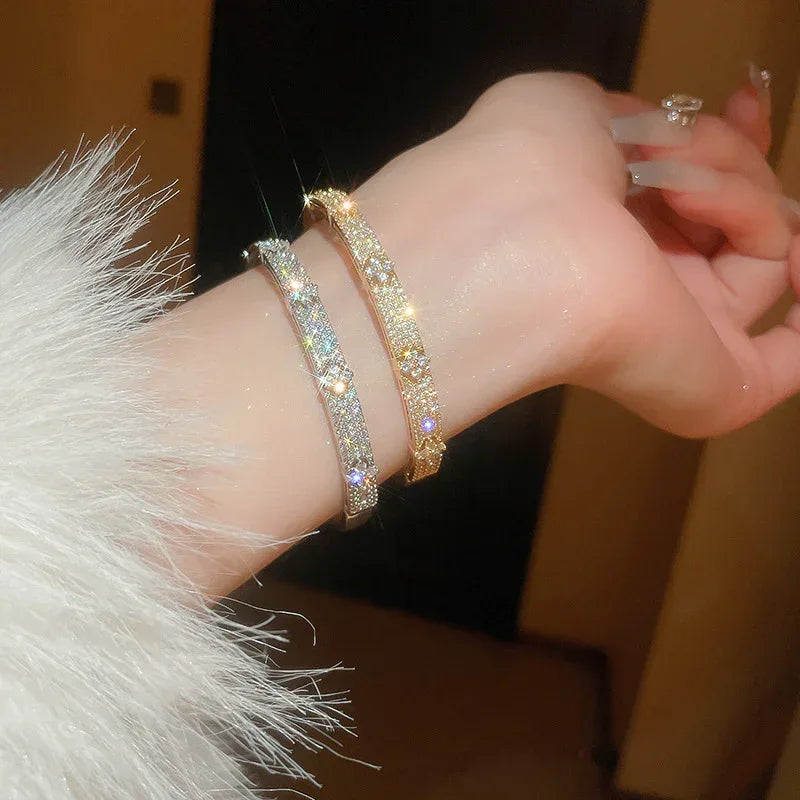 Niche Lux High-grade Zircon Bracelet - Viexta