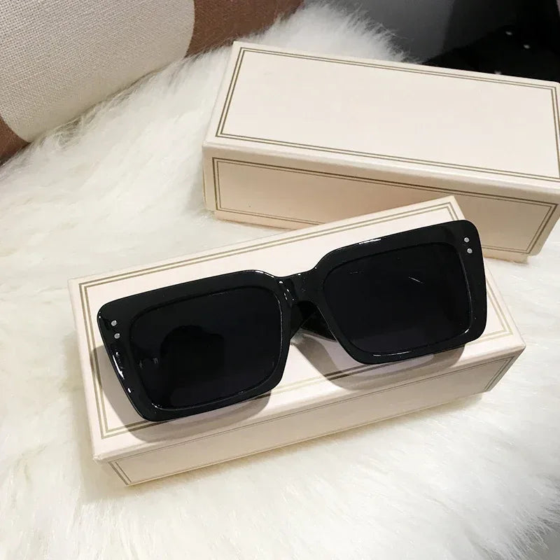 Rectangular Frame Sunglasses - Viexta