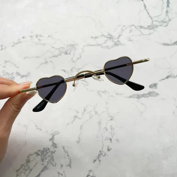 Love Retro Small Frame Eyes Glasses - Viexta