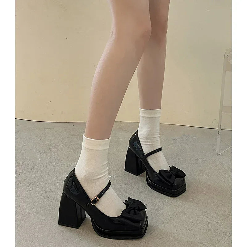 fashionable-black-chunky-heels-for-women - Viexta