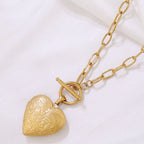 Stainless Steel Open Hollow Pattern Heart-shaped Necklace - Viexta