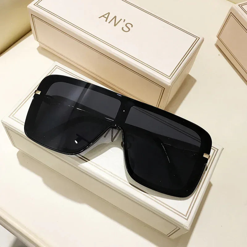 Women's Integrated Large Frame Sunglasses - Viexta