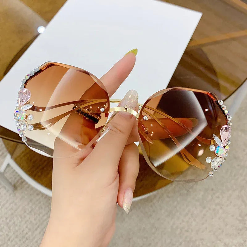 Women's Fashion Rimless Cut Edge Diamond Sunglasses - Viexta