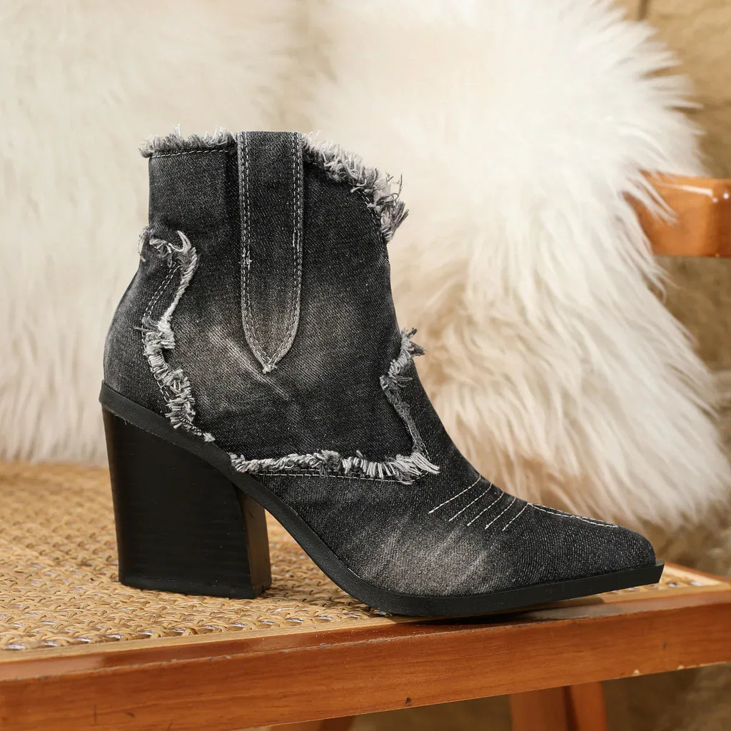 Trendy Pointed-toe Western Boots - Viexta