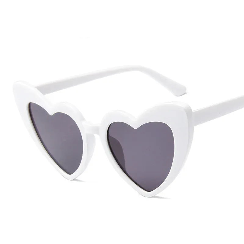 Large Frame Heart Statement Glasses - Viexta