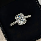 Ornament Niche Zircon Ring