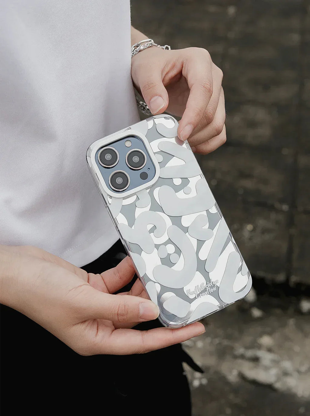 Cool Graffiti Fashion iPhone Case - Viexta