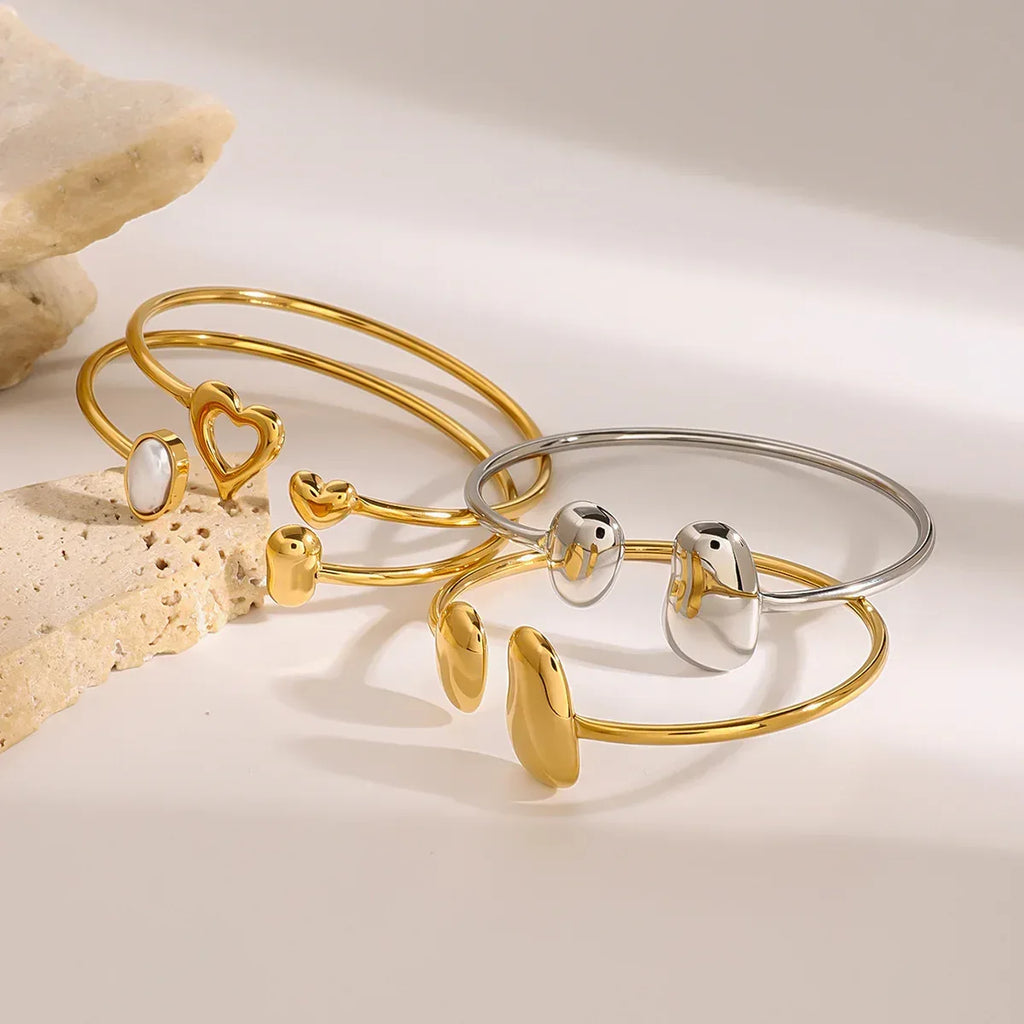 stainless-steel-dropper-open-ended-bracelet - Viexta