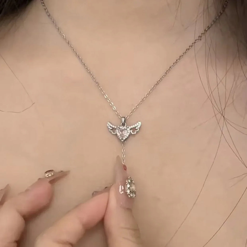 moving-cupid-heart-angel-wings-tassel-necklace - Viexta