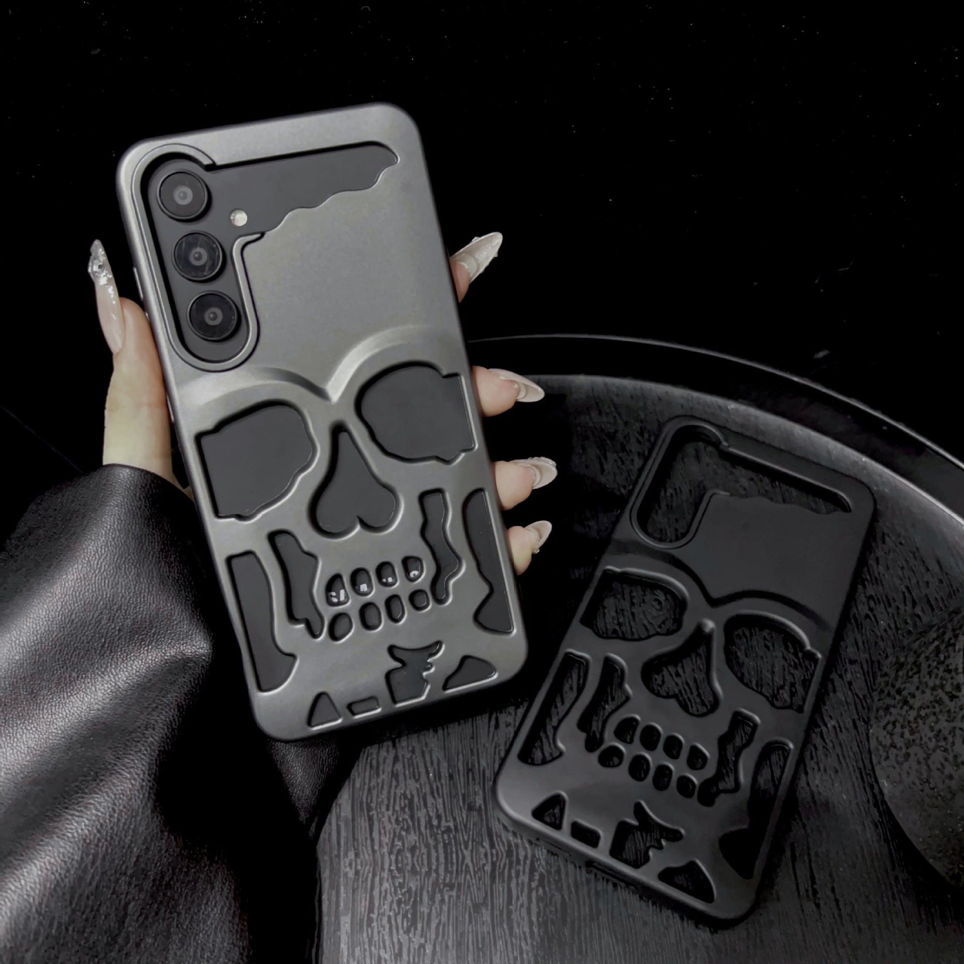 hollow-skeleton-anti-drop-and-heat-dissipation-samsung-ultra-phone-case