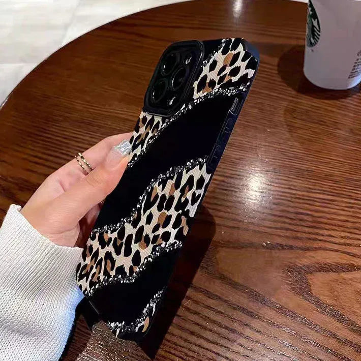 Niche Leopard Vertical iPhone Case - Viexta