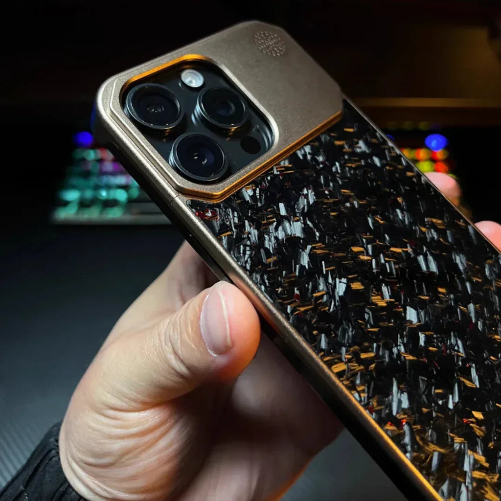 forged-fiber-frameless-metal-aromatherapy-magnetic-iphone-case - Viexta
