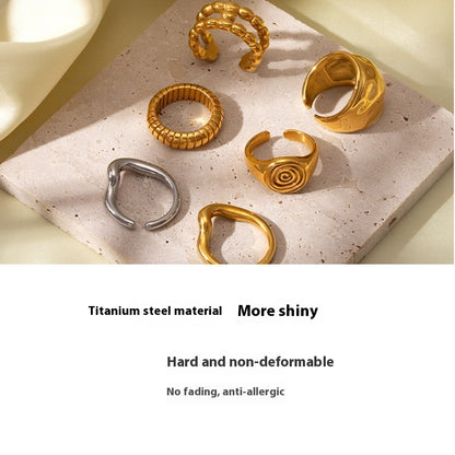 Openable 18k Rings