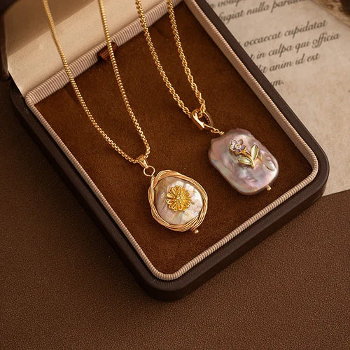 Baroque Freshwater Pearl Pendant - Viexta