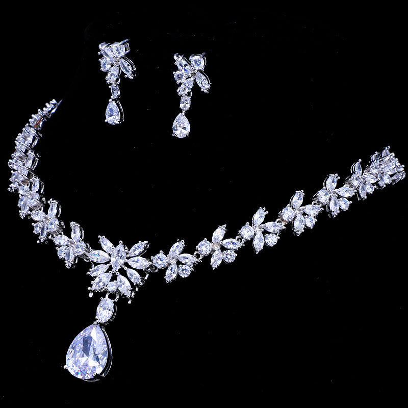 exquisite-zircon-diamond-necklace-earring-set
