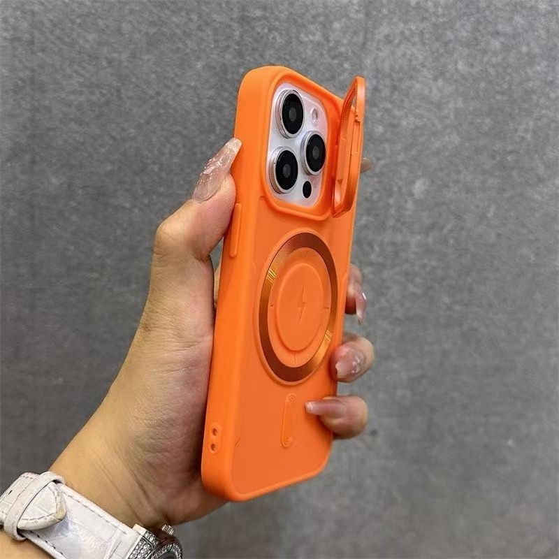 lens-cover-magnetic-suction-iphone-case