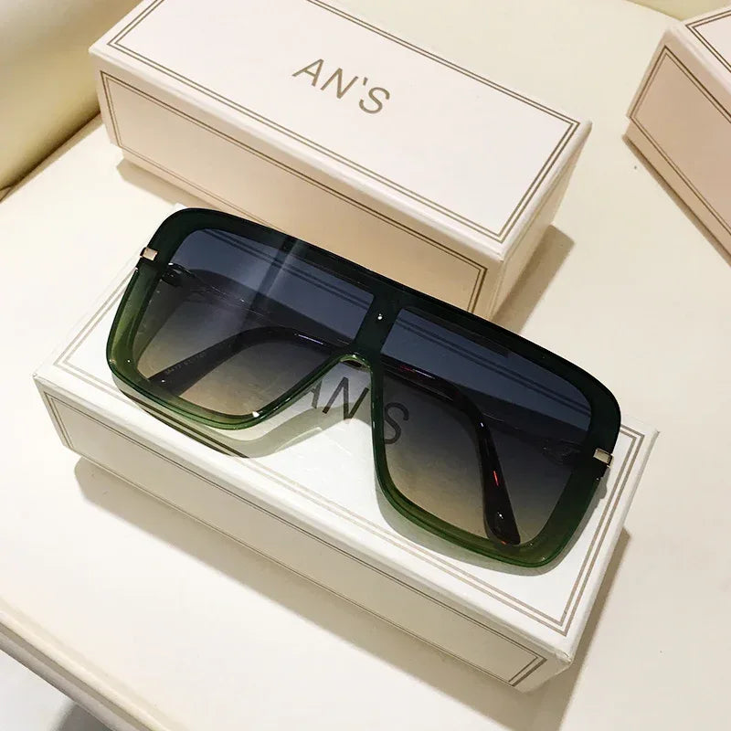 Women's Integrated Large Frame Sunglasses - Viexta