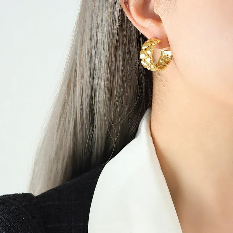 European Peach Heart Earrings - Viexta