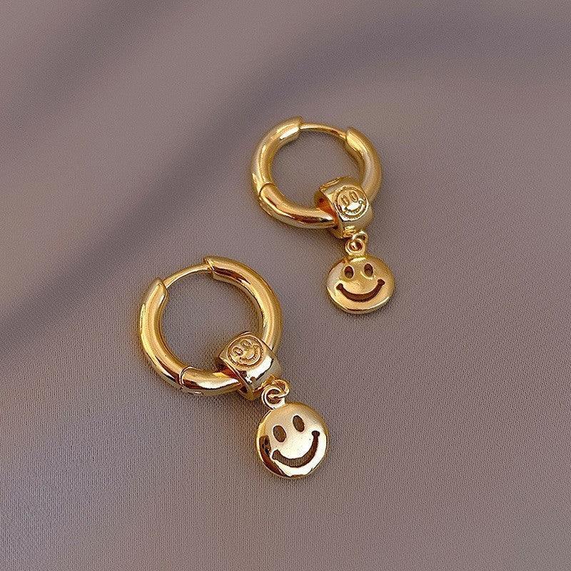 18k-retro-hong-kong-elegant-ear-studs - Viexta