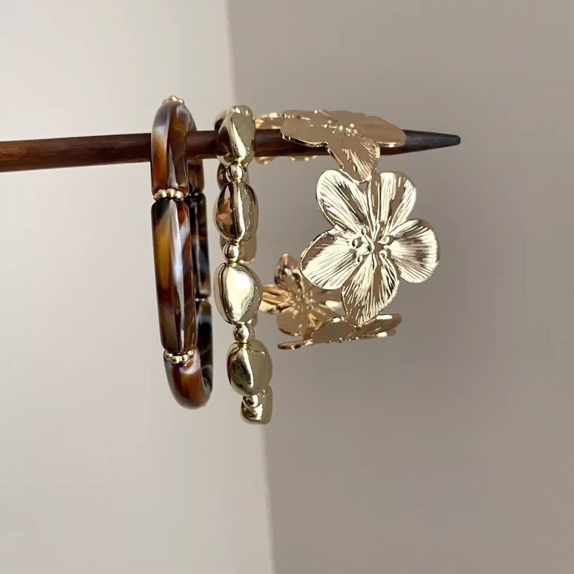 3 Pcs Women's Metal Flower Bracelet